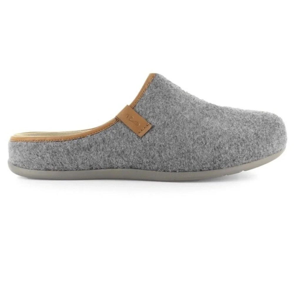 Strive Slipper‎ Light Gray Cologne Mens 8.5-9 Supportive New